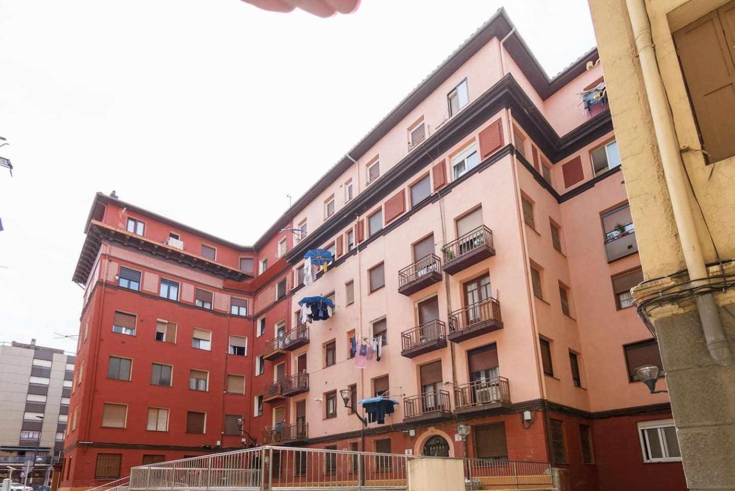 Vivienda Turistica Reformada Con Encanto Bilbao Eksteriør bilde